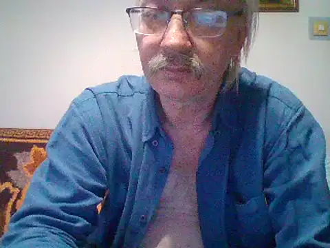 loverboyxxx69 online show from 02/17/25, 11:53