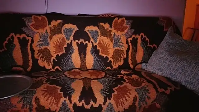 loverboyxxx69 online show from 02/18/26, 08:49