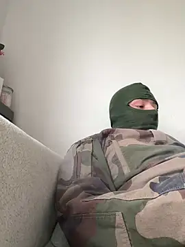 Snapshot of Napoleon1er_ chatting on 12/29/24, 02:42 Napoleon1er online show from 12/29/24, 02:42