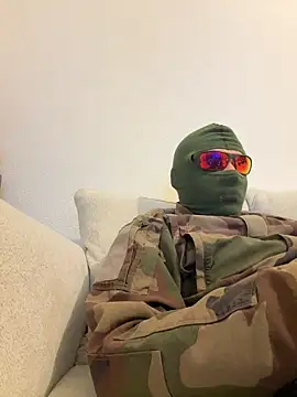 Snapshot of Napoleon1er_ chatting on 01/25/25, 07:49 Napoleon1er online show from 01/25/25, 07:49