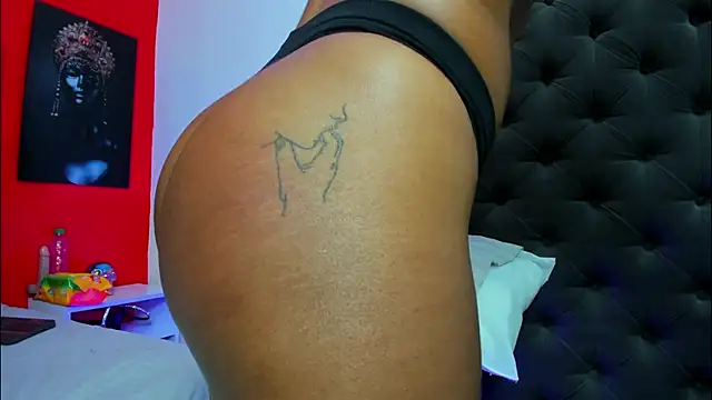 YayaHilton online show from 03/07/25, 11:29