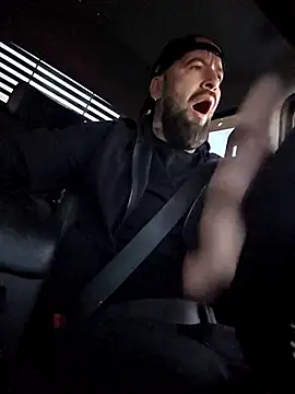 Beardedtattood online show from 10/21/25, 11:44