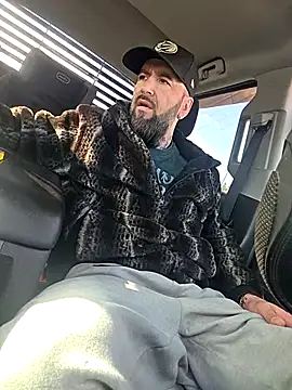 Beardedtattood online show from 04/19/26, 01:10