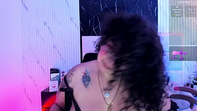 Snapshot of Reginavegaa chatting on 10/07/25, 11:40 Reginavegaa online show from 10/07/25, 11:40