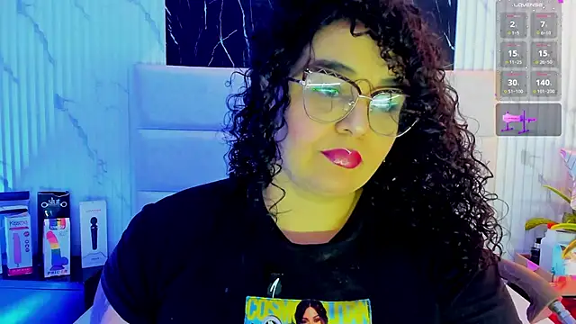 Snapshot of Reginavegaa chatting on 10/15/25, 12:16 Reginavegaa online show from 10/15/25, 12:16