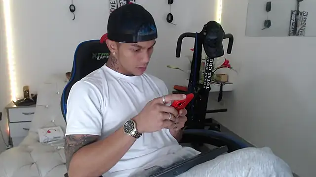 Leonard Price online show from 02/27/25, 02:21