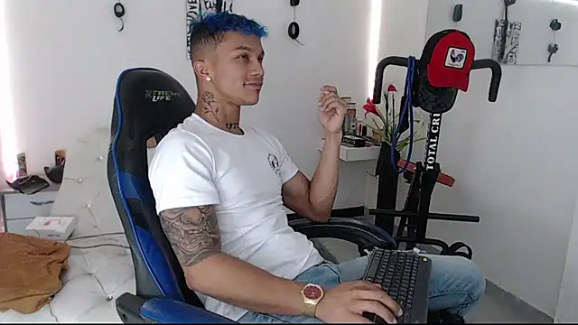 Leonard Price online show from 03/11/25, 01:56