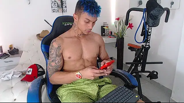 Leonard Price online show from 03/22/25, 06:36