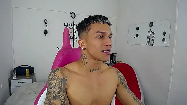 Leonard Price online show from 11/13/25, 02:21