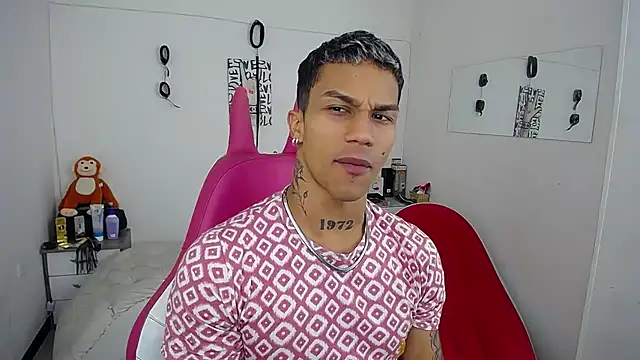 Leonard Price online show from 11/22/25, 02:21