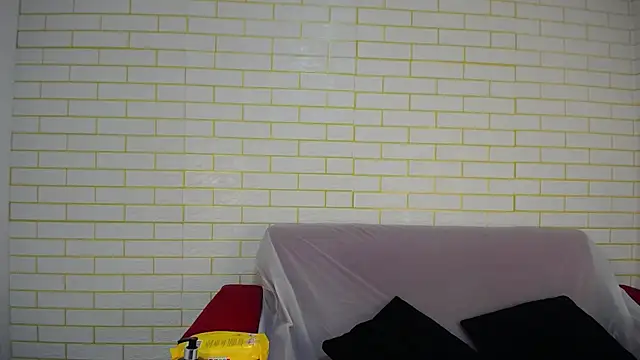 ricura mily online show from 10/31/25, 07:20