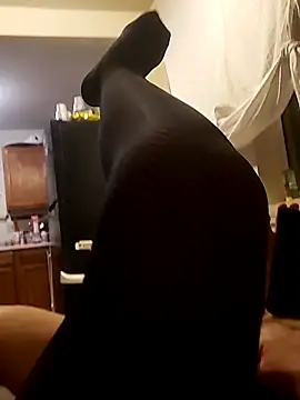 Snapshot of esadmisfit1 chatting on 03/16/25, 11:16 esadmisfit1 online show from 03/16/25, 11:16