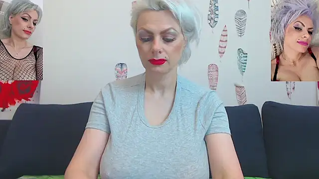 ForeverBarbie  online show from 05/25/26, 03:34