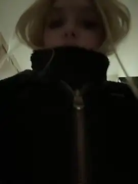 mur girl online show from 02/15/25, 11:39