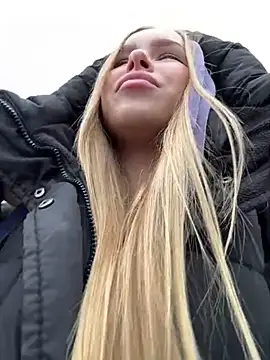 mur girl online show from 03/02/25, 11:18