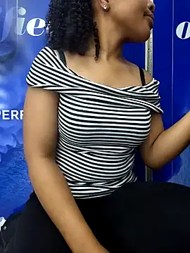 SEXIEST-BADDIE online show from 01/11/25, 09:57