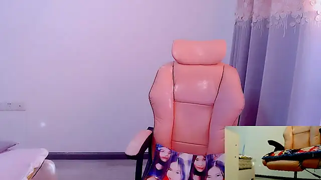 Little-sweet online show from 11/28/25, 01:41