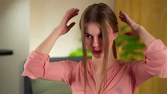 Snapshot of akumadadrive chatting on 11/29/25, 02:14 akumadadrive online show from 11/29/25, 02:14