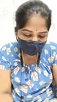 Snapshot of MaaliiiPonuTamil chatting on 02/06/25, 12:54 MaaliiiPonuTamil online show from 02/06/25, 12:54
