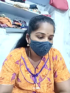 Snapshot of MaaliiiPonuTamil chatting on 02/06/25, 01:21 MaaliiiPonuTamil online show from 02/06/25, 01:21