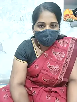 Snapshot of MaaliiiPonuTamil chatting on 02/13/25, 05:22 MaaliiiPonuTamil online show from 02/13/25, 05:22