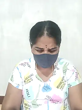 Snapshot of MaaliiiPonuTamil chatting on 03/02/25, 02:43 MaaliiiPonuTamil online show from 03/02/25, 02:43