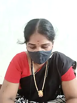 Snapshot of MaaliiiPonuTamil chatting on 03/03/25, 04:58 MaaliiiPonuTamil online show from 03/03/25, 04:58