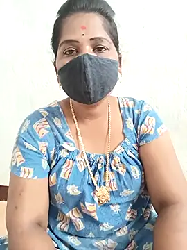 Snapshot of MaaliiiPonuTamil chatting on 03/20/25, 02:51 MaaliiiPonuTamil online show from 03/20/25, 02:51