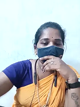 Snapshot of MaaliiiPonuTamil chatting on 03/21/25, 08:08 MaaliiiPonuTamil online show from 03/21/25, 08:08