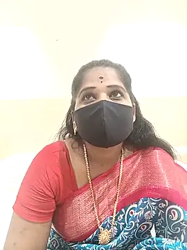 Snapshot of MaaliiiPonuTamil chatting on 03/22/25, 04:04 MaaliiiPonuTamil online show from 03/22/25, 04:04