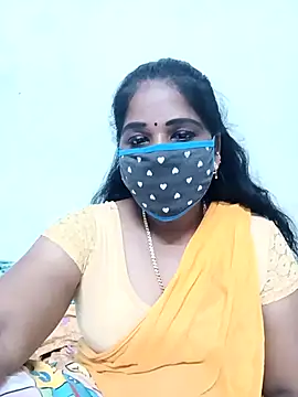 Snapshot of MaaliiiPonuTamil chatting on 10/04/25, 04:38 MaaliiiPonuTamil online show from 10/04/25, 04:38