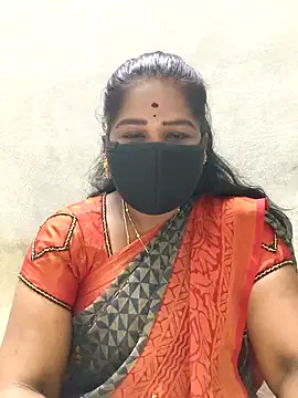 Snapshot of MaaliiiPonuTamil chatting on 05/07/26, 05:51 MaaliiiPonuTamil online show from 05/07/26, 05:51