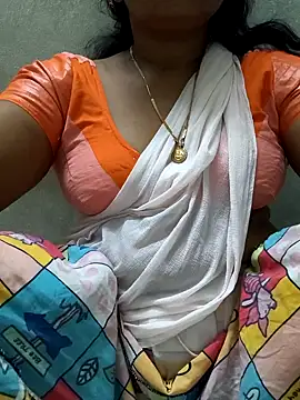 Snapshot of MaaliiiPonuTamil chatting on 05/20/26, 06:47 MaaliiiPonuTamil online show from 05/20/26, 06:47
