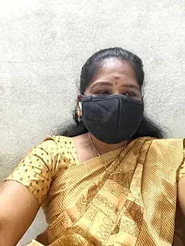 Snapshot of MaaliiiPonuTamil chatting on 05/29/26, 05:55 MaaliiiPonuTamil online show from 05/29/26, 05:55