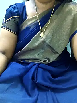 Snapshot of MaaliiiPonuTamil chatting on 06/06/26, 02:05 MaaliiiPonuTamil online show from 06/06/26, 02:05