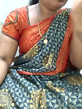 Snapshot of MaaliiiPonuTamil chatting on 06/09/26, 12:33 MaaliiiPonuTamil online show from 06/09/26, 12:33