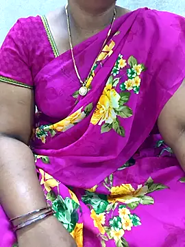 Snapshot of MaaliiiPonuTamil chatting on 06/10/26, 02:23 MaaliiiPonuTamil online show from 06/10/26, 02:23