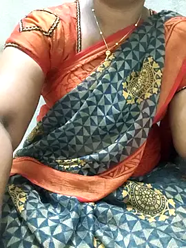 Snapshot of MaaliiiPonuTamil chatting on 06/12/26, 01:26 MaaliiiPonuTamil online show from 06/12/26, 01:26