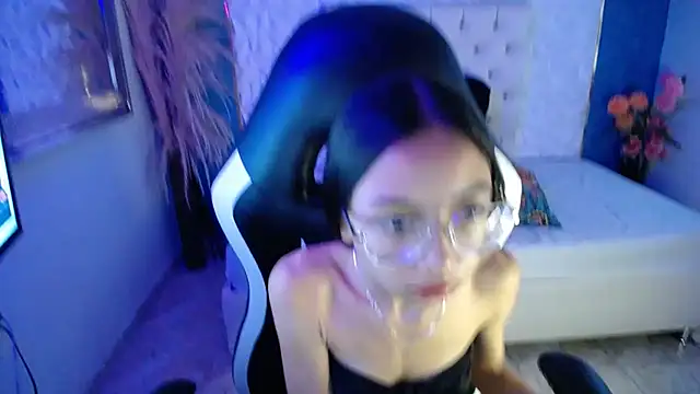 NathaliaSweet 11 online show from 02/12/25, 02:21