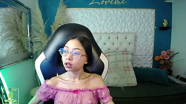 NathaliaSweet 11 online show from 12/22/25, 02:25