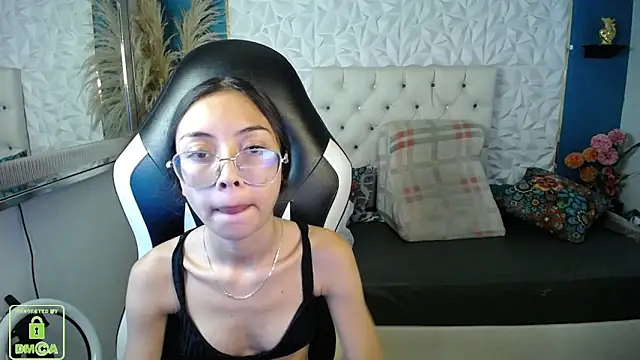 NathaliaSweet 11 online show from 03/06/26, 02:13