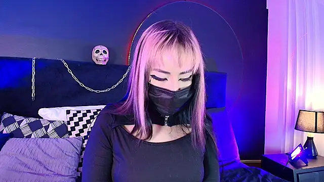 Snapshot of Aylen_darkmoor chatting on 05/16/26, 07:45 Aylen darkmoor online show from 05/16/26, 07:45