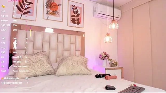 Snapshot of Kim_miller4 chatting on 01/23/25, 10:01 Kim miller4 online show from 01/23/25, 10:01