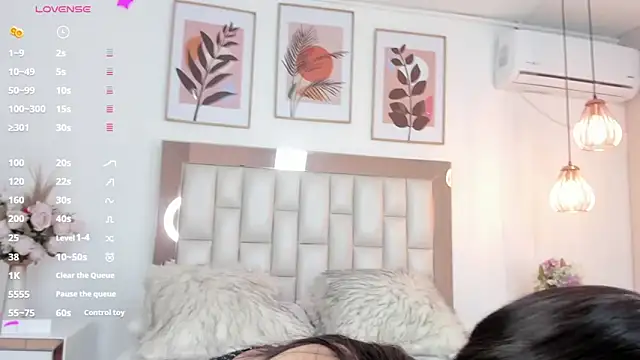 Snapshot of Kim_miller4 chatting on 03/14/25, 07:34 Kim miller4 online show from 03/14/25, 07:34