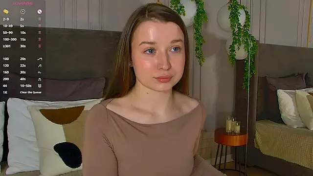 MichelleHaynes online show from 03/10/25, 04:14