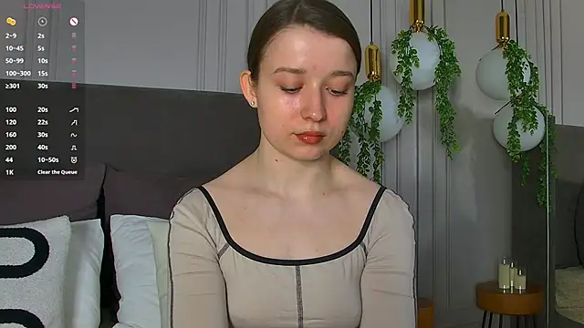 MichelleHaynes online show from 03/18/25, 02:26