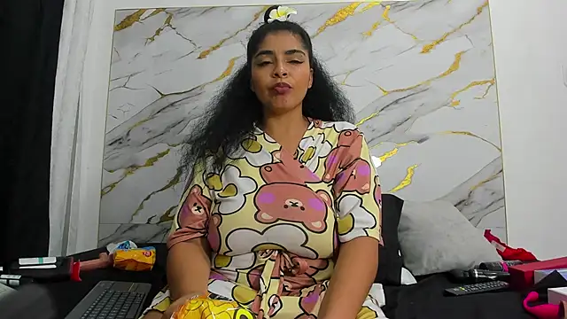 Snapshot of Sofii_Cooper1 chatting on 02/28/25, 10:30 Sofii Cooper1 online show from 02/28/25, 10:30