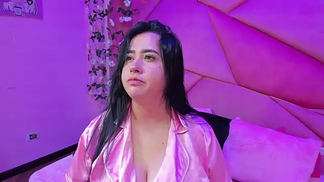 Victoria Rossy online show from 10/08/25, 07:44