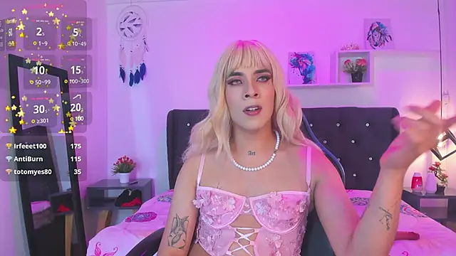 Snapshot of Nyx__Blackwood chatting on 12/30/24, 07:37 Nyx Blackwood online show from 12/30/24, 07:37