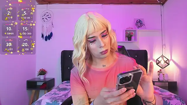 Snapshot of Nyx__Blackwood chatting on 01/15/25, 02:06 Nyx Blackwood online show from 01/15/25, 02:06